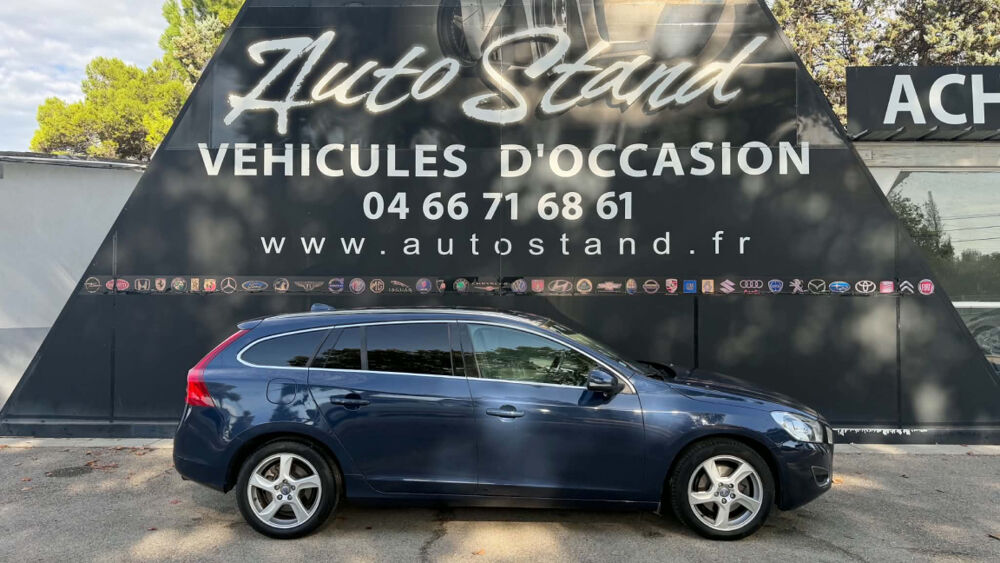 V60 1.6 T3 150 ch XENIUM 2012 occasion 30620 Bernis