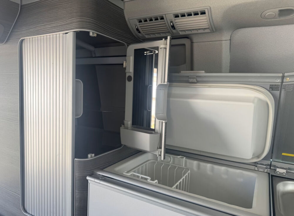 MULTIVAN California 2.0 TDI 150 DSG7 ocean 2019 occasion 85600 Montaigu