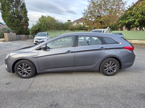 i40 1.6 GDI 135 Star Edition 1&deg; main 2013 occasion 38190 BERNIN