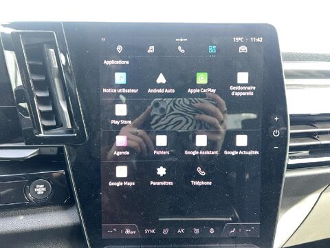 Austral E-Tech hybrid 200 Iconic 2023 occasion 56700 Merlevenez