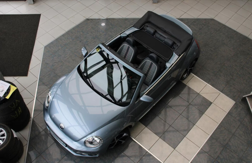 COCCINELLE II Coccinelle Cabriolet 1.4 TSI 150 Denim 2017 occasion 85600 Montaigu