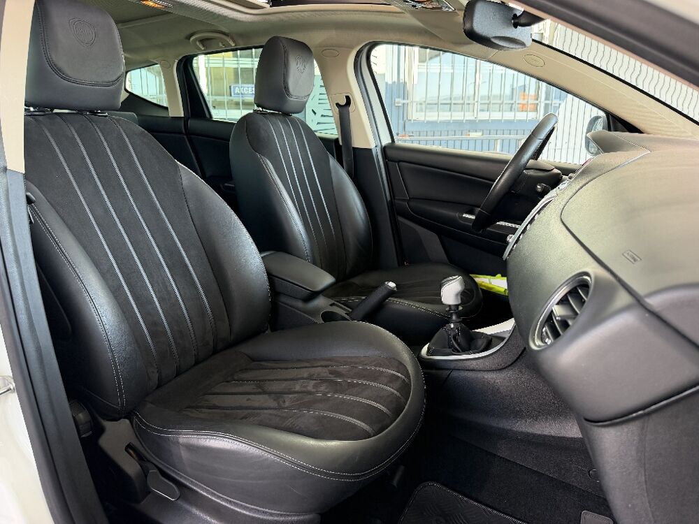 Delta 1.6 Multijet 120 Platinium 2013 occasion 63800 Cournon-d'Auvergne