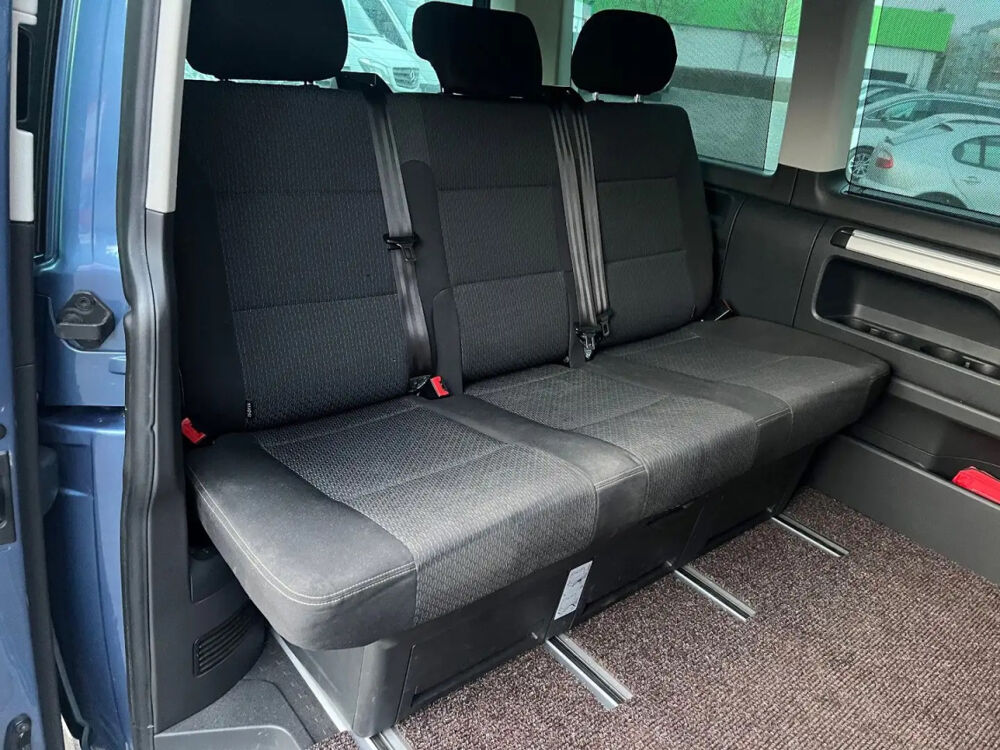 MULTIVAN Multivan 2.0 TDI 150 Generation Six 2016 occasion 85600 Montaigu