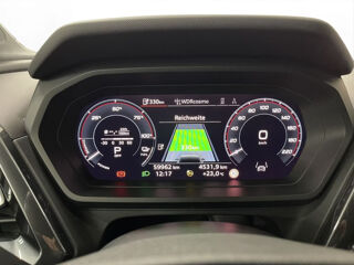Q4 e-tron 45 quattro 265 ch 82 kW S line 2022 occasion 85600 Montaigu