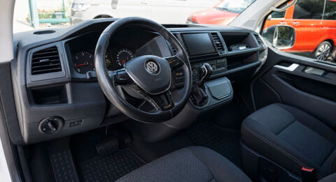 MULTIVAN Multivan 2.0 TDI 150 DSG7 4Motion 2019 occasion 85600 Montaigu