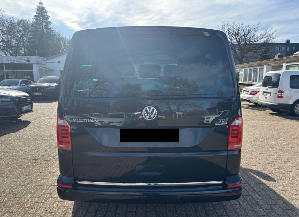 MULTIVAN Multivan 2.0 TDI 150 G&eacute;n&eacute;ration Six 2015 occasion 85600 Montaigu