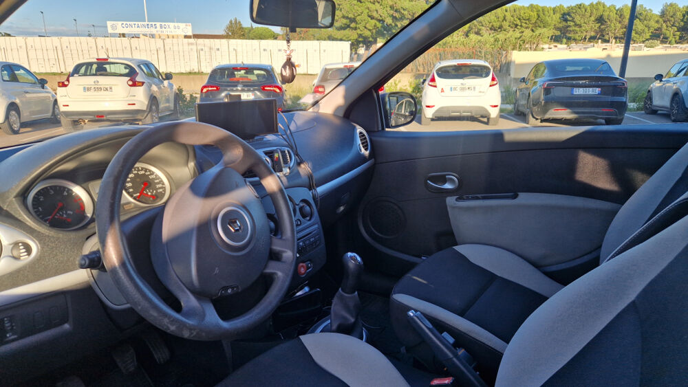 Clio CLIO III SOCIETE DCI 75 DERIV VP 2 PLACES 2012 occasion 66750 Saint-Cyprien