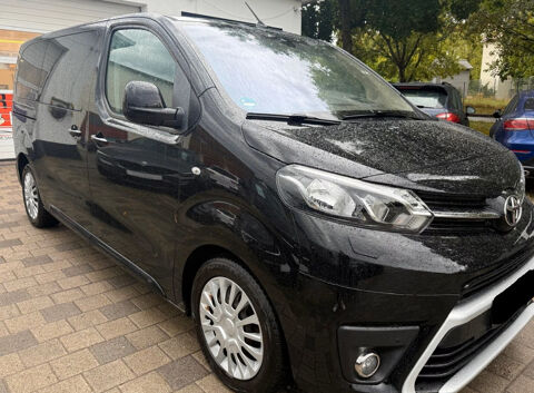 Proace city Proace Verso 180 D-4D BVA Family Comfort 2018 occasion 85600 Montaigu