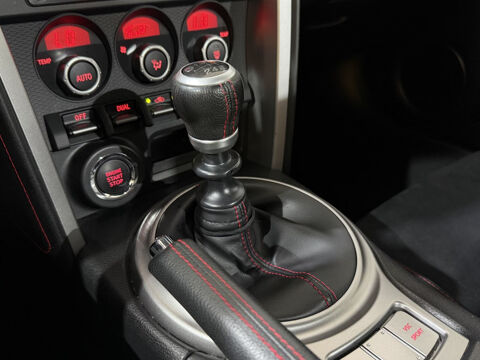 GT86 2.0L Coup&eacute; 2015 occasion 85600 Montaigu