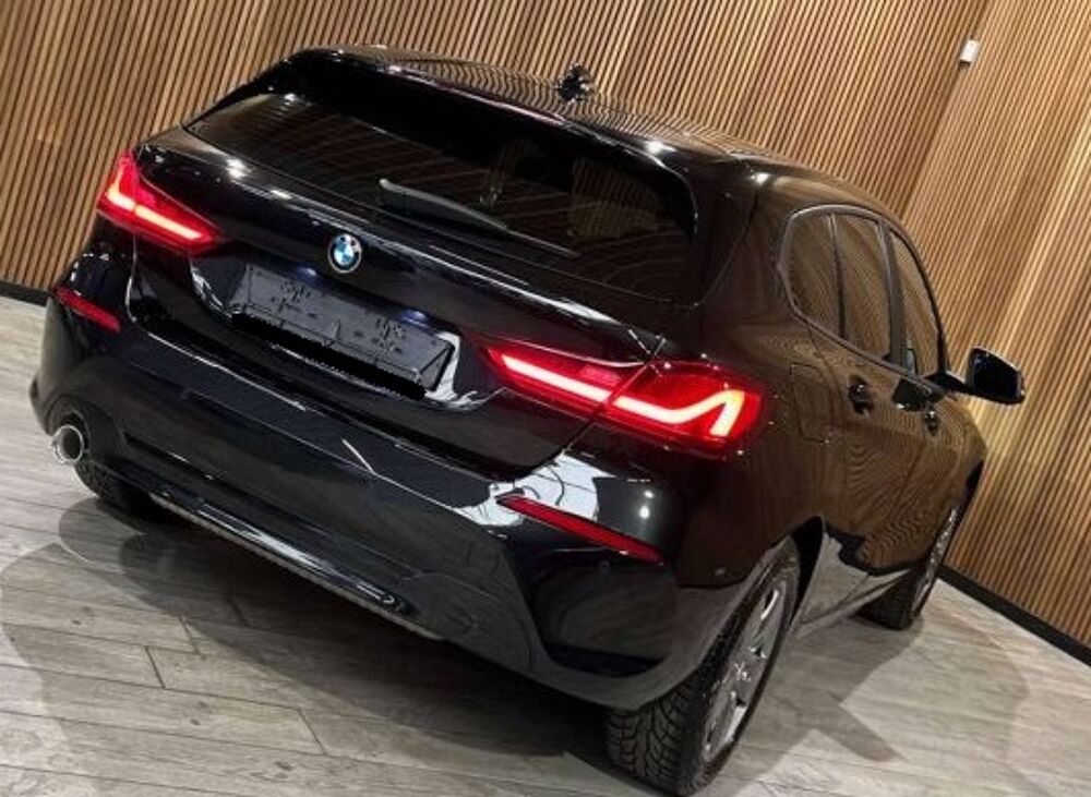 S&eacute;rie 1 116i 109ch CARPLAY/PARKSENSOR/DAB/GPSJA/GAR12MOIS 2023 occasion 59280 Armenti&egrave;res