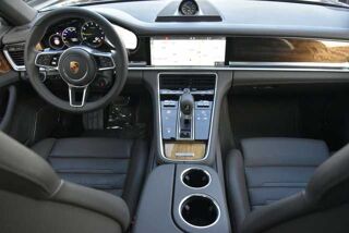 Panamera 4 V6 3.0 330 Hybrid Executive 1MAIN/TOITPANO/CAM360/CUIRCHAU 2018 occasion 59280 Armenti&egrave;res
