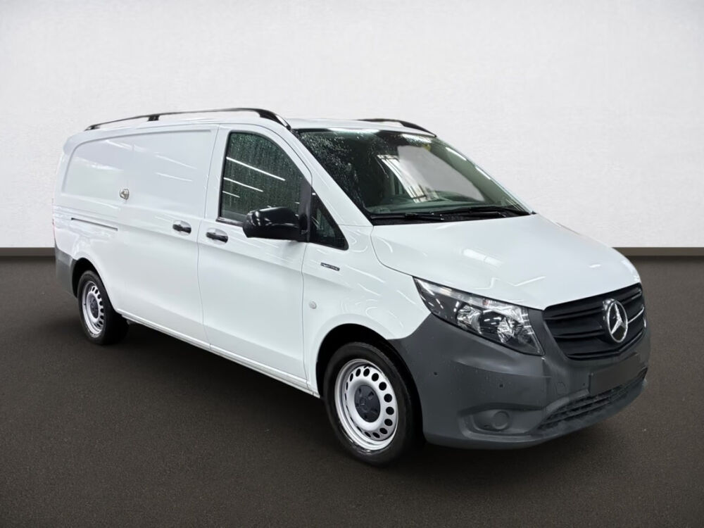 Vito E VITO FOURGON 60 KWH EXTRA LONG FWD 2023 occasion 85600 Montaigu