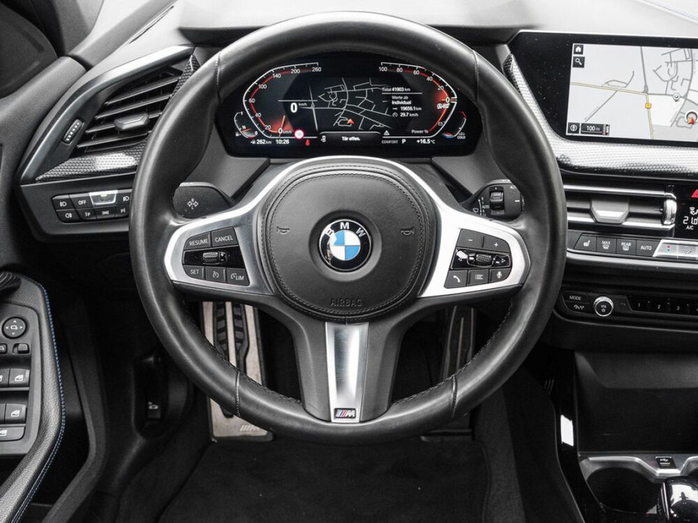 S&eacute;rie 1 120i 178 ch DKG7 M Sport 2022 occasion 85600 Montaigu