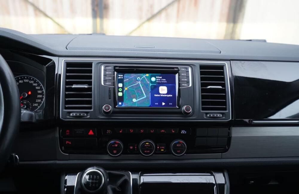 MULTIVAN Multivan 2.0 TDI 150 Generation Six 2016 occasion 85600 Montaigu