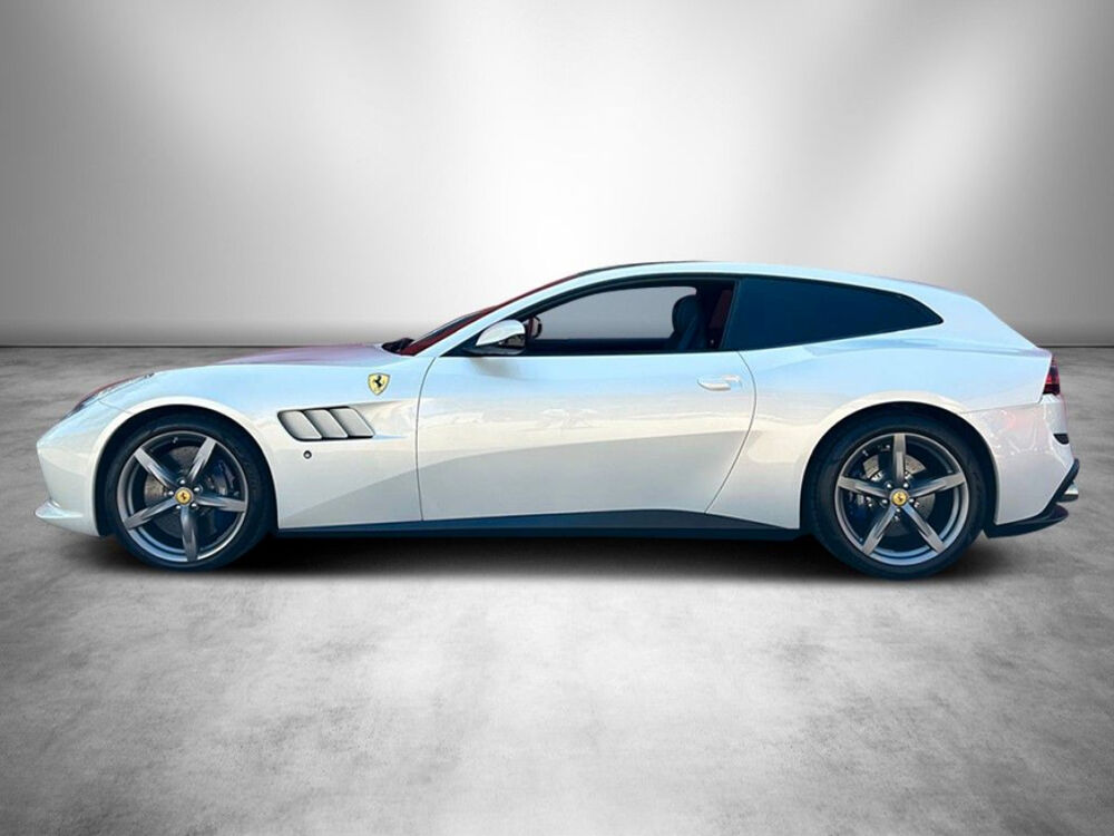 Ff GTC4 Lusso V12 6.0 690ch 2016 occasion 85600 Montaigu