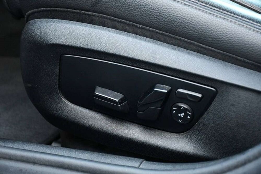 S&eacute;rie 5 530e iPerformance 252ch M Sport Black Pack SHADOW CAM/CUIRCH 2018 occasion 59280 Armenti&egrave;res