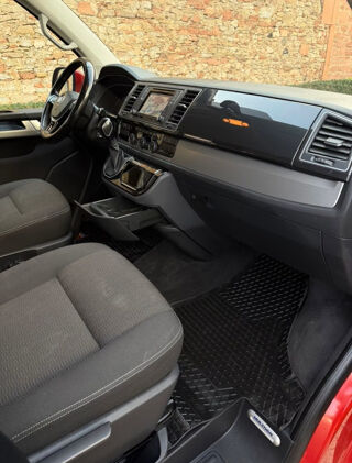MULTIVAN Multivan 2.0 TDI 150 DSG7 4Motion Comfortline 2015 occasion 85600 Montaigu