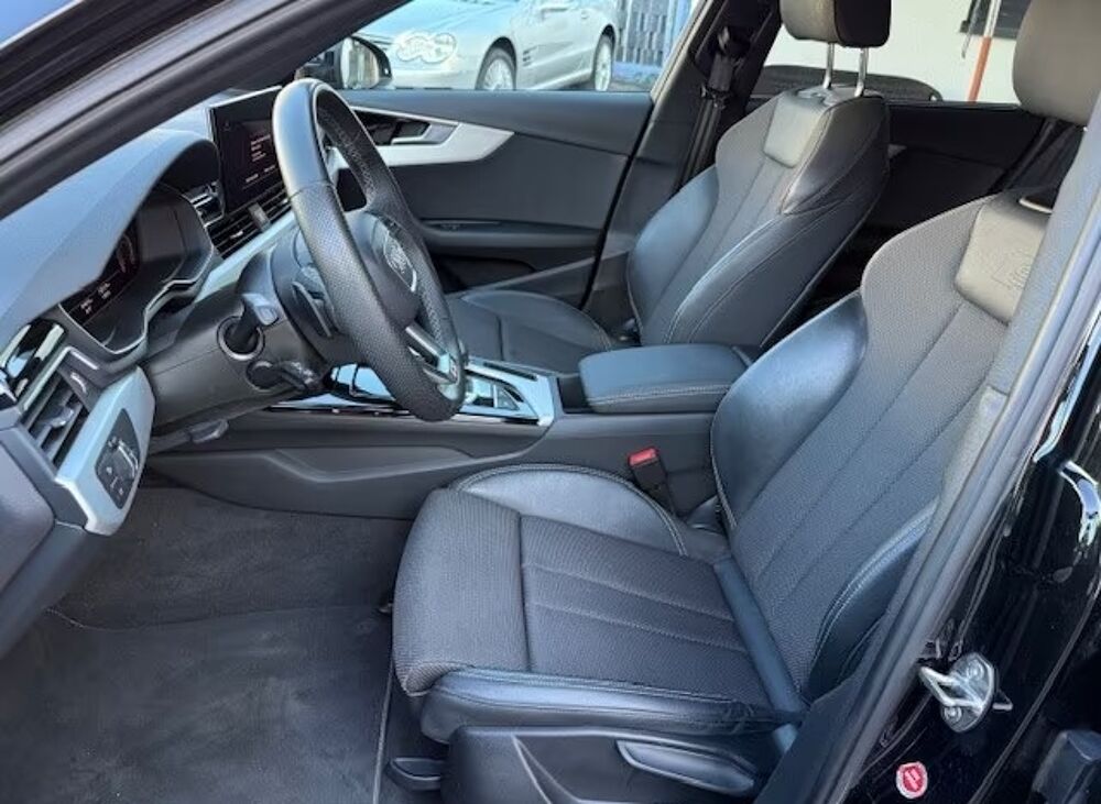 A4 Avant 35 TDI 163 S tronic 7 S line 2022 occasion 85600 Montaigu
