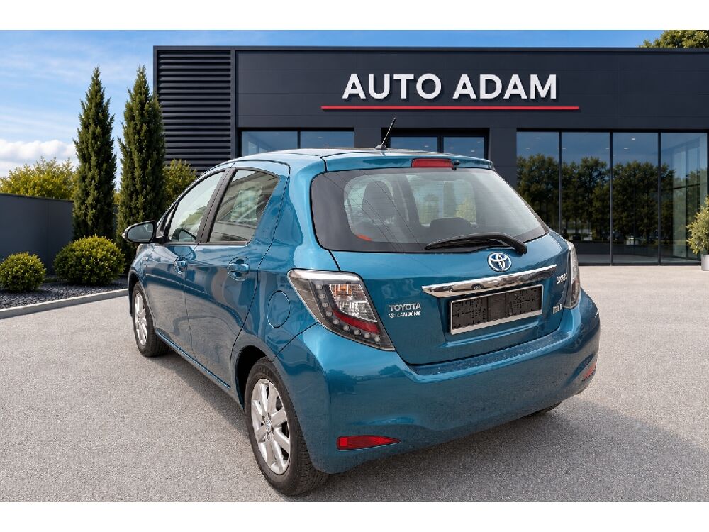 Yaris 1.5 Hybrid Life 2011 occasion 95200 Sarcelles