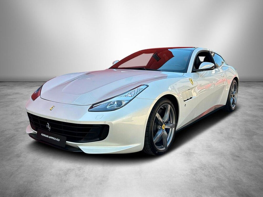 Ff GTC4 Lusso V12 6.0 690ch 2016 occasion 85600 Montaigu