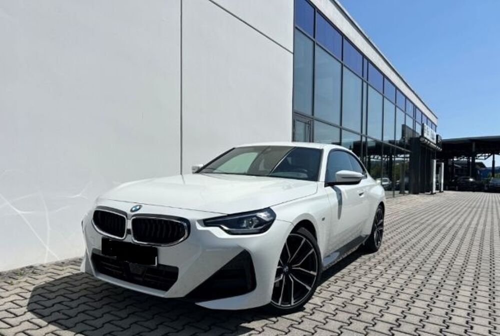 Serie 2 Coup&eacute; 220i 184 ch BVA8 M Sport 2022 occasion 85600 Montaigu