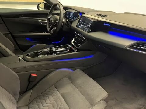 E-TRON e-tron GT 476 ch quattro Design 2024 occasion 85600 Montaigu