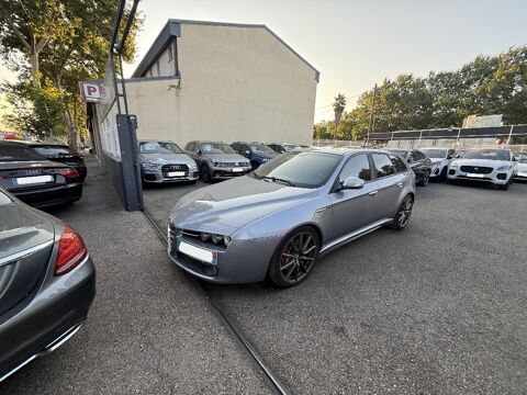 159 Sportwagon 159 SW 2.4 JTDm TI QTronic 2009 occasion 30000 N&icirc;mes