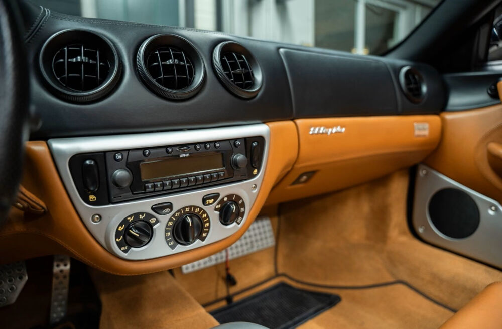 F360 Spider V8 F1 2003 occasion 85600 Montaigu