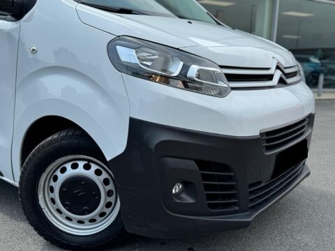 Jumpy 145ch 3places CLIM/REGVIT/CARPLAY/GPS/PORTCOULISS/GAR12MOIS 2023 occasion 59280 Armenti&egrave;res