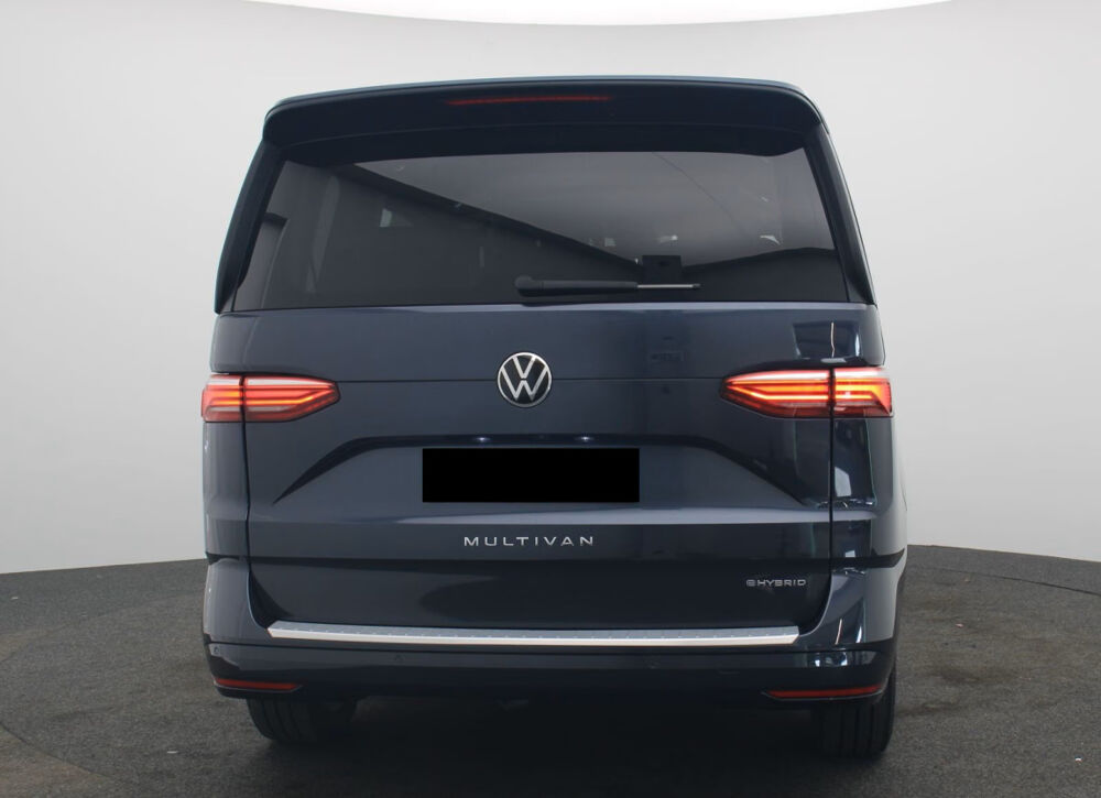 MULTIVAN Multivan 1.4 eHybrid 218 DSG6 kurz 2022 occasion 85600 Montaigu
