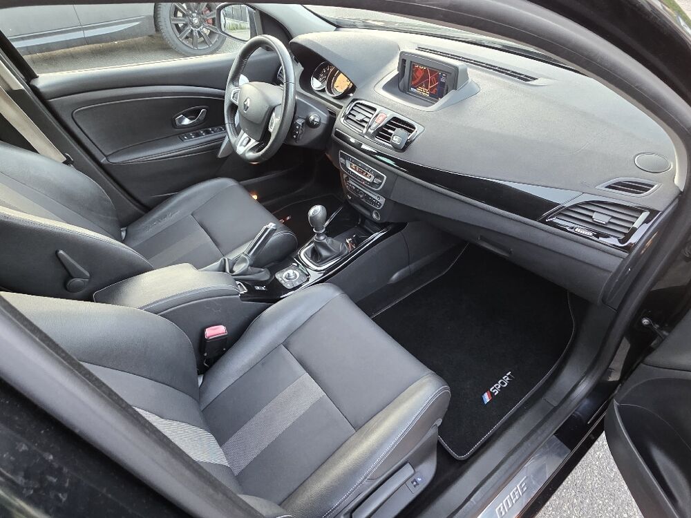 M&eacute;gane III 1.4 TCE 130 Bose Euro 5 2011 occasion 38190 BERNIN