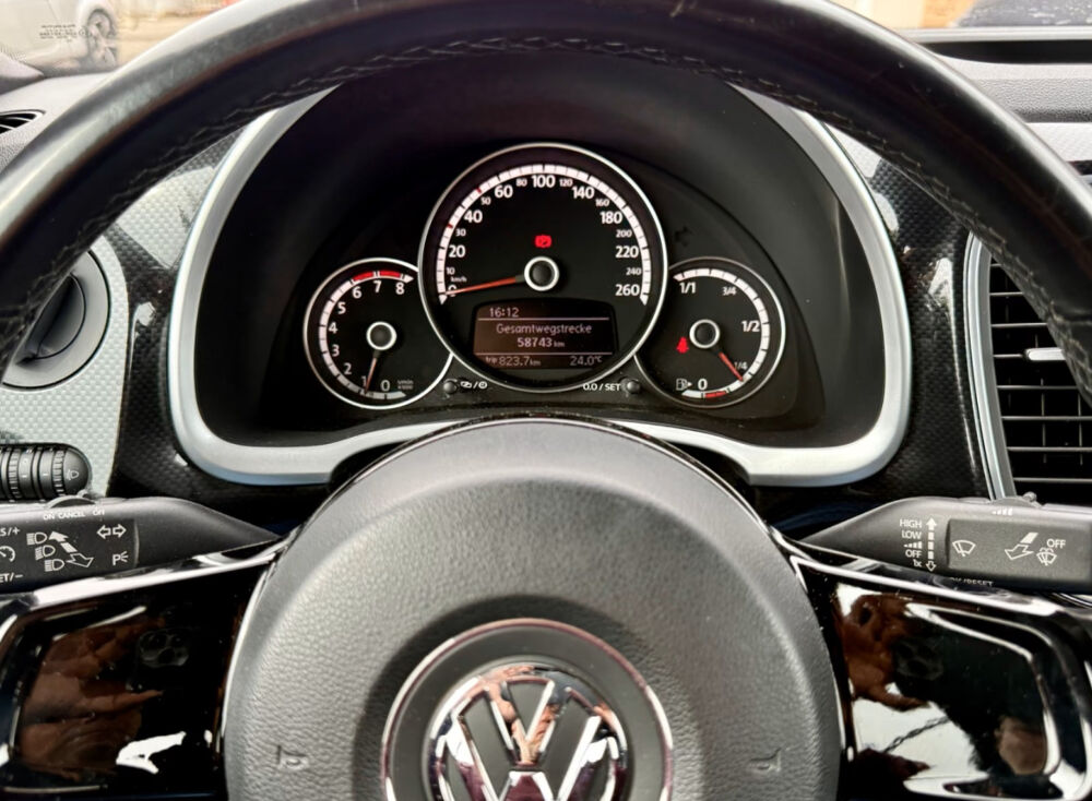 COCCINELLE II Coccinelle Cabriolet 1.4 TSI 150 Sport 2016 occasion 85600 Montaigu