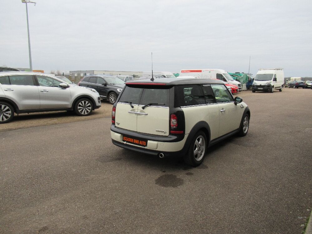 Clubman 1.6 D - 110 Cooper 2008 occasion 10410 Saint-Parres-aux-Tertres