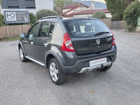 Sandero 1.6 16V 105 Bioethanol Stepway 2012 occasion 38190 BERNIN