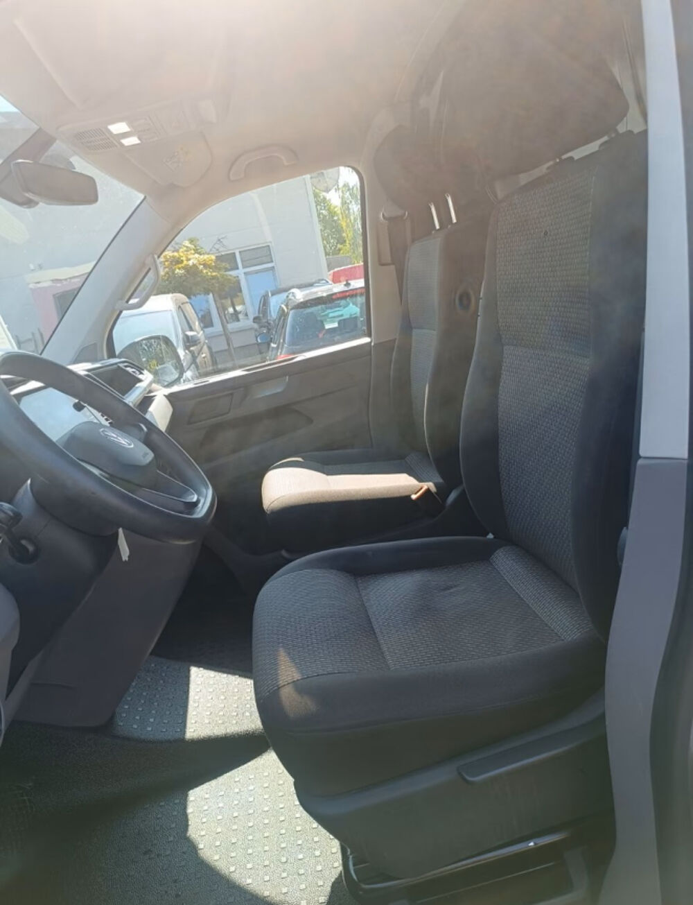 Transporter Combi TRANSPORTER 6.1 2.0 TDI 150 DSG7 2023 occasion 85600 Montaigu