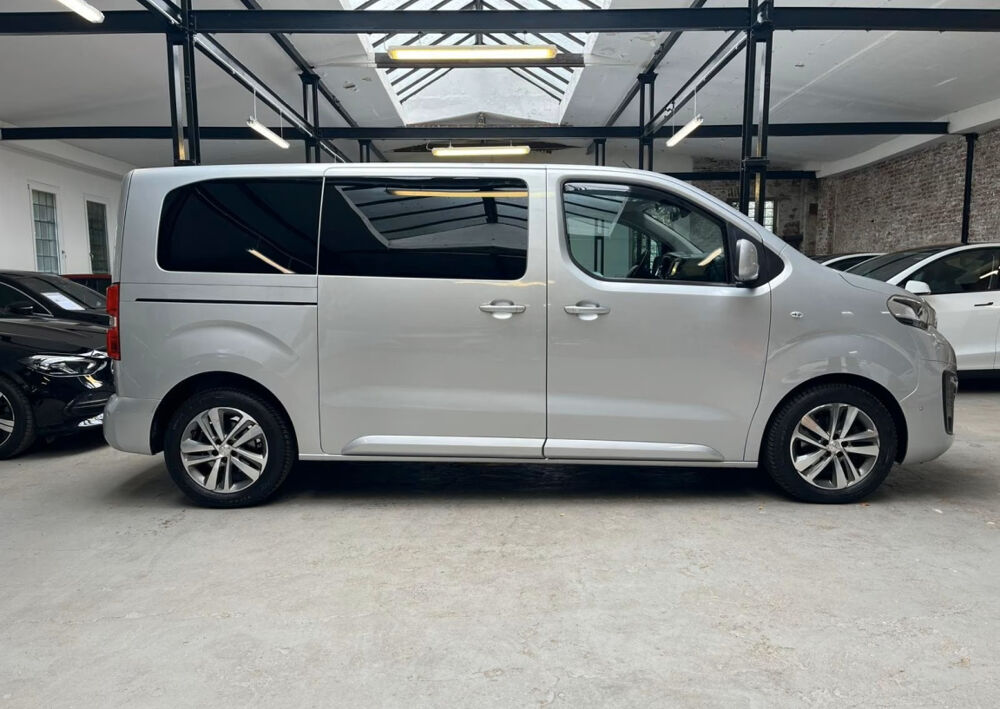 Traveller Standard 2.0 HDi 180ch EAT6 Allure 2016 occasion 85600 Montaigu