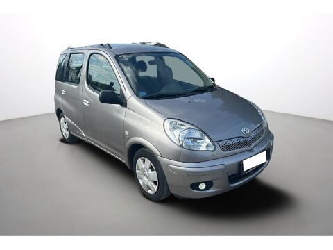 Yaris Verso 1.3 VVT-i Sol BVA 2003 occasion 95200 Sarcelles