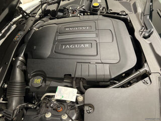 XK Cabriolet 5.0 V8 - 385 Portfolio A 2011 occasion 85600 Montaigu