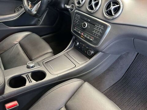 Classe GLA 180 Auto. AMG REGVIT/CUIRCHAUF/PARKSENSOR/GPS/XENON/GAR12MOI 2015 occasion 59280 Armenti&egrave;res