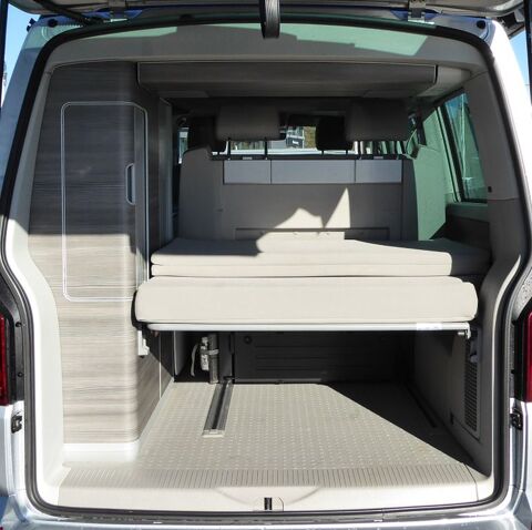 MULTIVAN California 2.0 TDI 150 DSG7 ocean 2019 occasion 85600 Montaigu