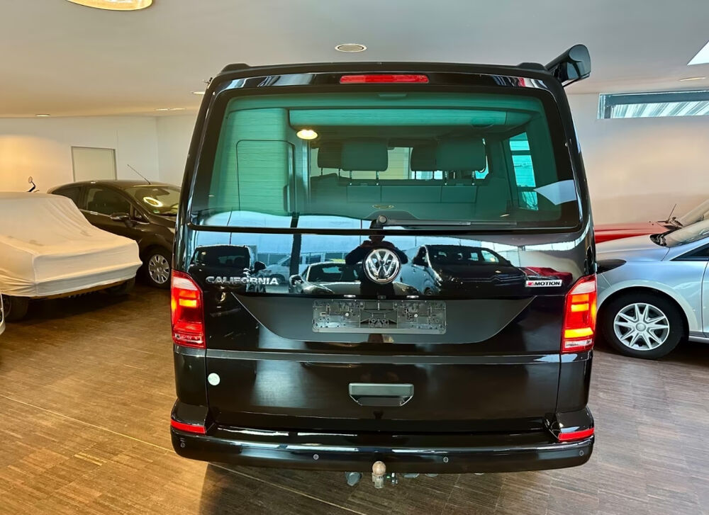 MULTIVAN California 2.0 TDI 150 DSG7 4Motion Coast 2019 occasion 85600 Montaigu