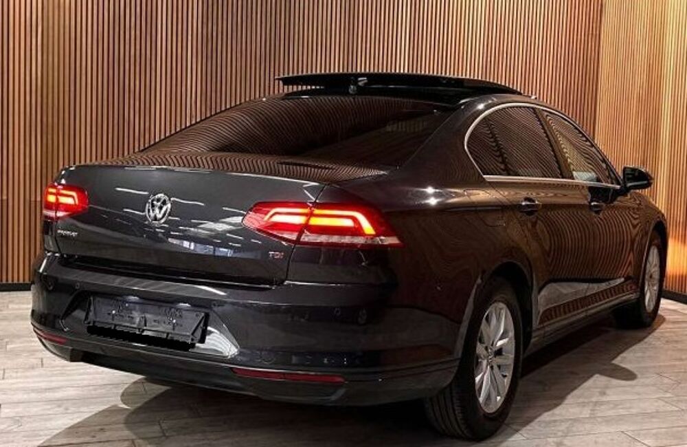 Passat 1.6 TDI 120ch Auto. TOITPANO/CAM/PARKSENSOR/GPS/ATTACHREM/GA 2017 occasion 59280 Armenti&egrave;res