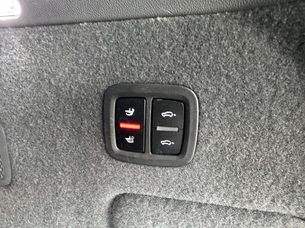 Cayenne E-Hybrid 3.0 V6 462 ch Tiptronic BVA 2022 occasion 85600 Montaigu