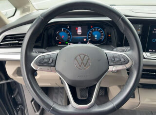 MULTIVAN Multivan Court 1.4 eHybrid 218 DSG6 Life 2022 occasion 85600 Montaigu