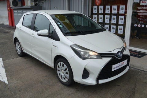 Yaris Hybride 100h Style 2015 occasion 97122 Baie-Mahault
