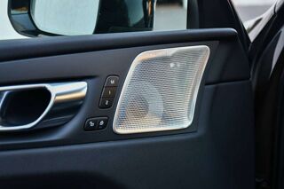 XC60 197ch TOITPANO/CAM/CARPLAY/ATTACHREM/CUIRCHAUF/SIEGMEMOIRE.. 2021 occasion 59280 Armenti&egrave;res