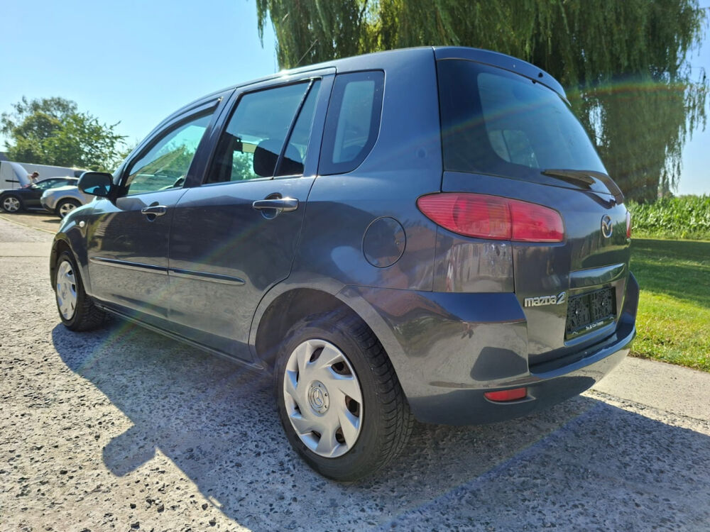 Mazda2 1.4D 70ch CLIM/DISTRIBNEUVE/PNEUSAVNEUFS/GAR6M 2005 occasion 59280 Armenti&egrave;res