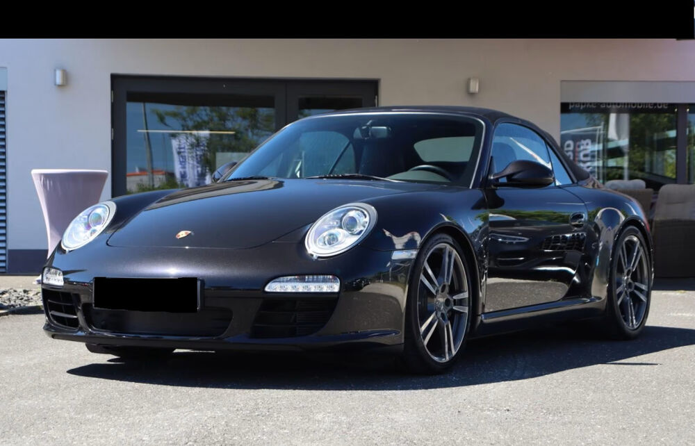 911 Carrera 3.2 911 Carrera Cabriolet 3.6i 345 2010 occasion 85600 Montaigu