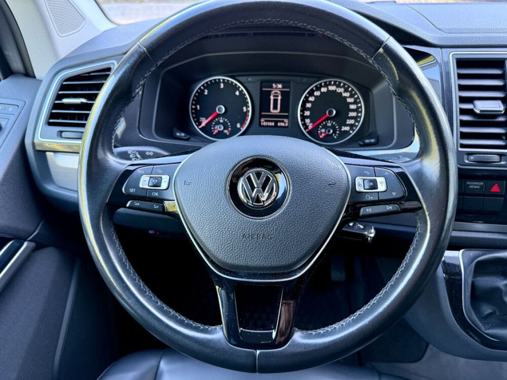 MULTIVAN Multivan 2.0 TDI 150 Comfortline 2016 occasion 85600 Montaigu