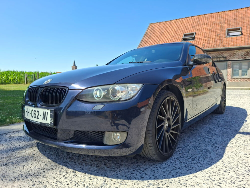 S&eacute;rie 3 320i 170ch XENON/CLIM/BLTH/JA19/GAR6M 2007 occasion 59280 Armenti&egrave;res